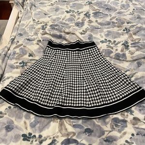 Houndstooth Skirt